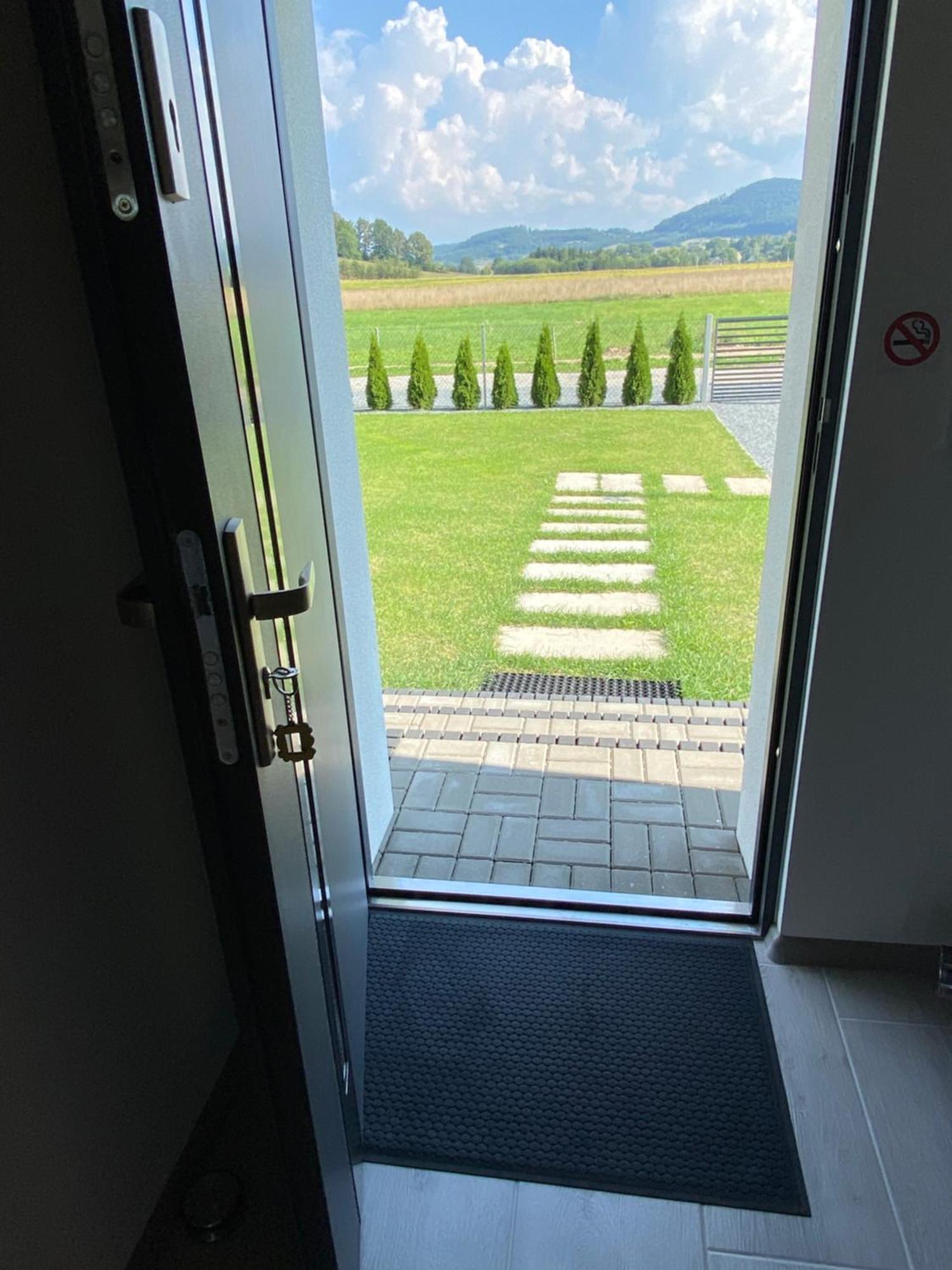 Domek Pod Sosnowa Gora Zelazno  Exterior foto